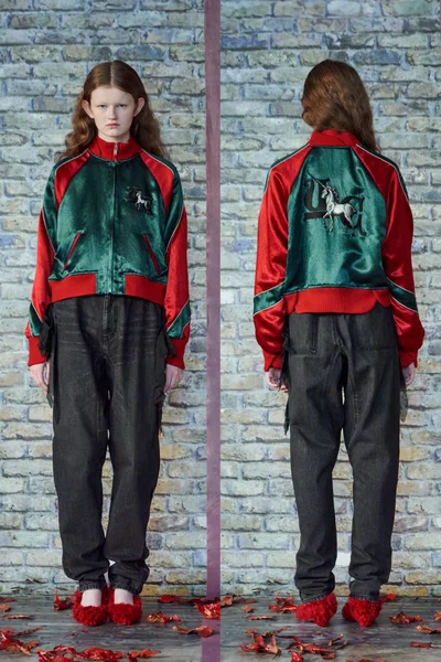 Look 32